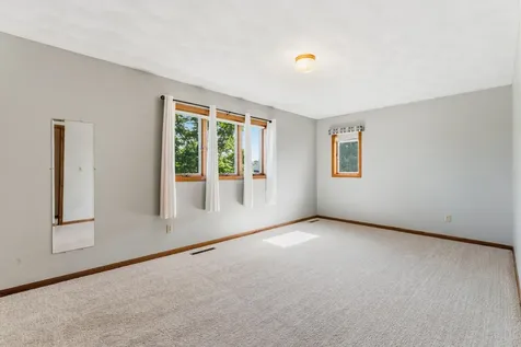 1203 22nd Avenue SW Austin MN 55912