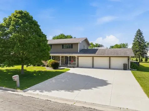1203 22nd Avenue SW Austin MN 55912