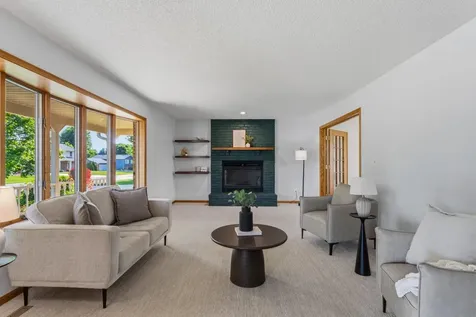 1203 22nd Avenue SW Austin MN 55912