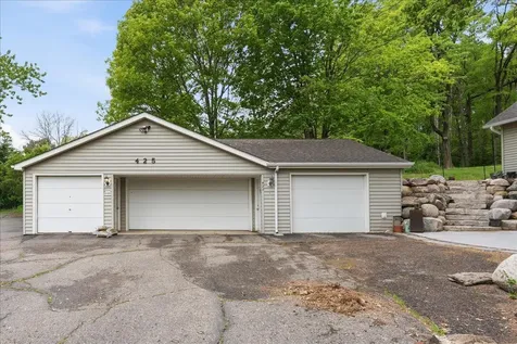 425 County Road 19 Minnetrista MN 55364