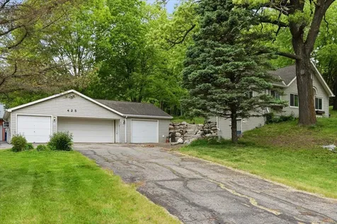 425 County Road 19 Minnetrista MN 55364
