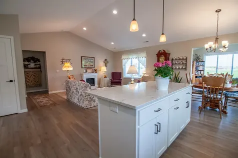 1827 S Cascade Street Fergus Falls MN 56537