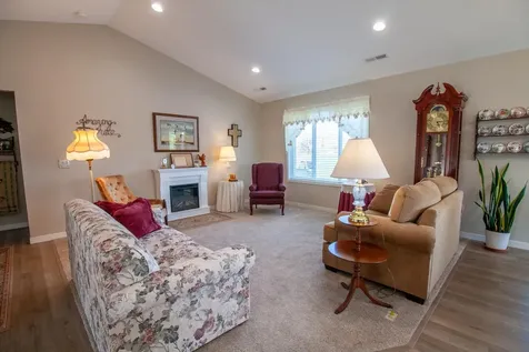 1827 S Cascade Street Fergus Falls MN 56537