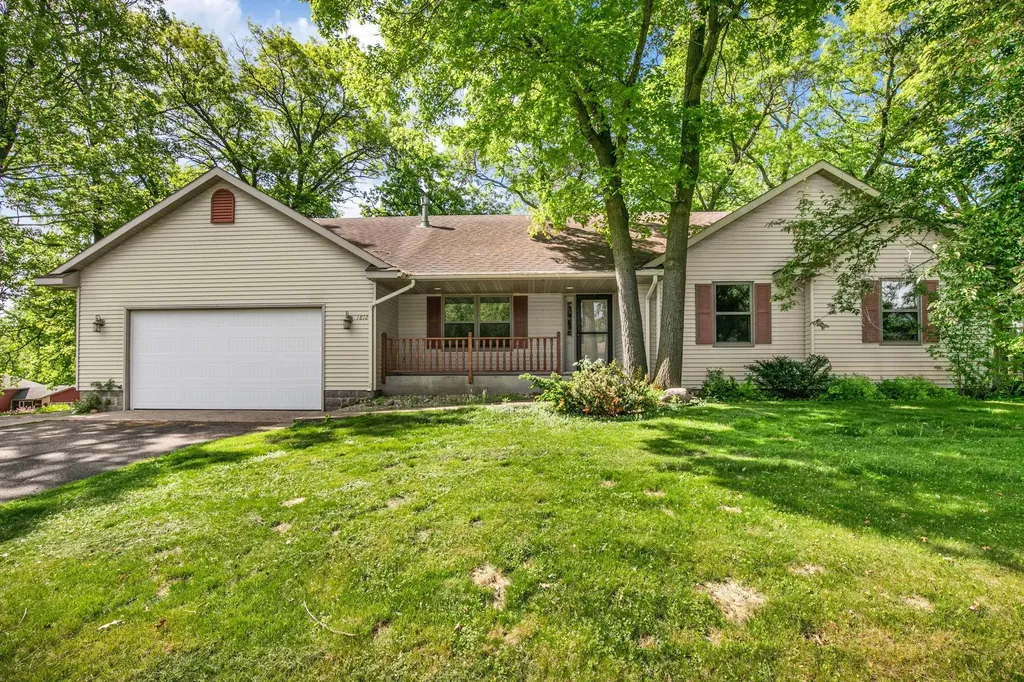 1812 Haller Way Saint Cloud MN 56301