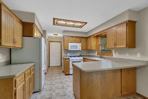 1812 Haller Way Saint Cloud MN 56301