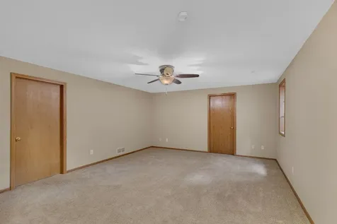 1812 Haller Way Saint Cloud MN 56301
