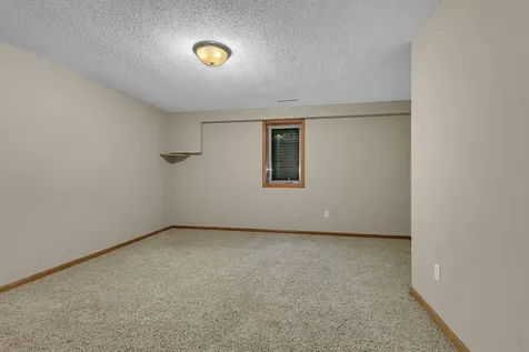 1812 Haller Way Saint Cloud MN 56301