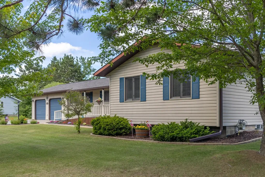 6834 Dickinson Drive NW Bemidji MN 56601
