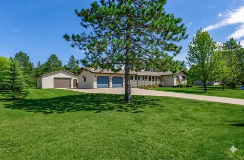 6834 Dickinson Drive NW Bemidji MN 56601