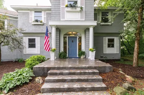 1756 Delaware Avenue West Saint Paul MN 55118