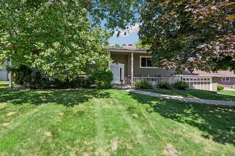 9400 Toledo Avenue S Bloomington MN 55437