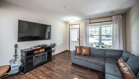 9621 Scott Lane N Brooklyn Park MN 55443
