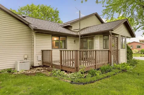 1814 Northern Heights Lane NE Rochester MN 55906