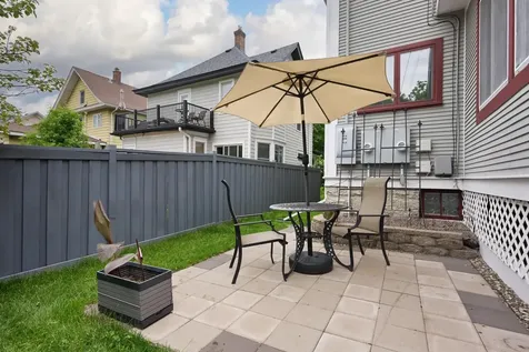 1854 Laurel Avenue Saint Paul MN 55104