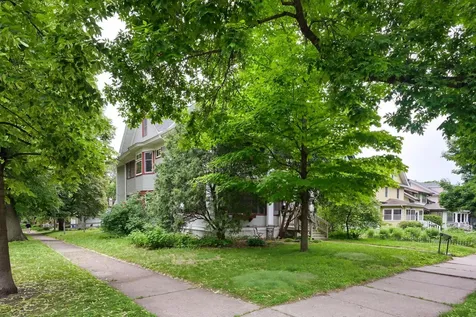 1854 Laurel Avenue Saint Paul MN 55104