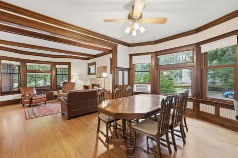 1854 Laurel Avenue Saint Paul MN 55104