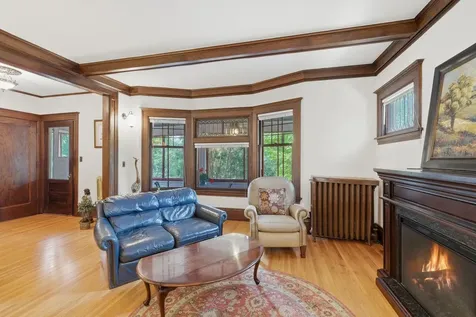 1854 Laurel Avenue Saint Paul MN 55104