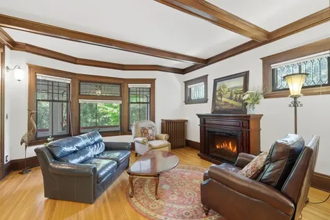 1854 Laurel Avenue Saint Paul MN 55104