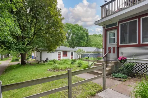 1854 Laurel Avenue Saint Paul MN 55104