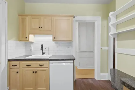 1854 Laurel Avenue Saint Paul MN 55104