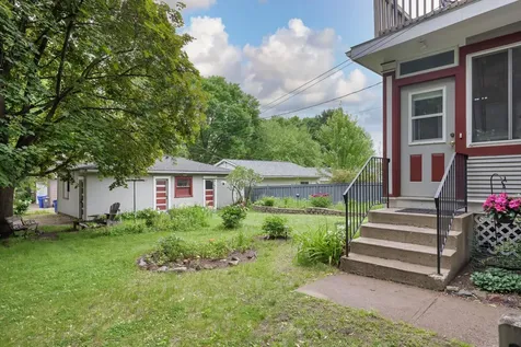 1854 Laurel Avenue Saint Paul MN 55104