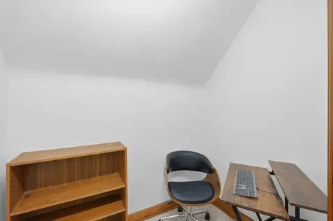 1854 Laurel Avenue Saint Paul MN 55104