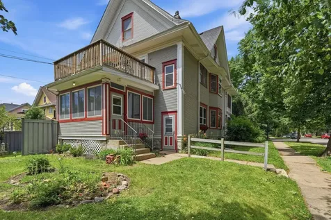 1854 Laurel Avenue Saint Paul MN 55104