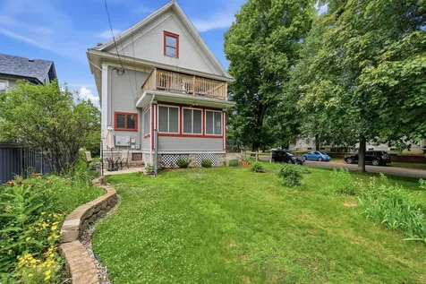 1854 Laurel Avenue Saint Paul MN 55104