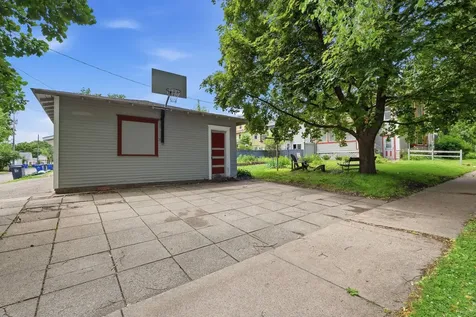 1854 Laurel Avenue Saint Paul MN 55104