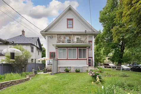 1854 Laurel Avenue Saint Paul MN 55104