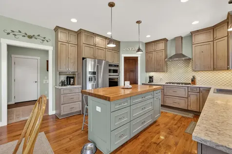217 Skyline Drive Wabasha MN 55981