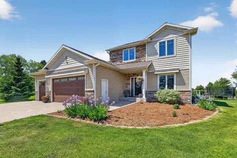 217 Skyline Drive Wabasha MN 55981