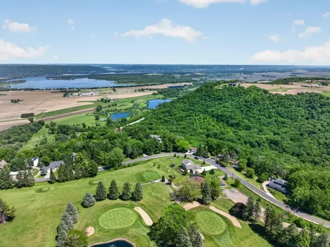 217 Skyline Drive Wabasha MN 55981
