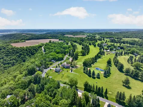 217 Skyline Drive Wabasha MN 55981