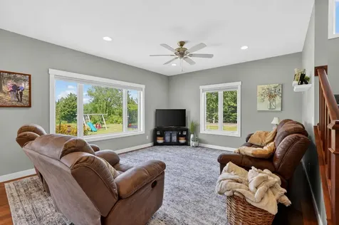 217 Skyline Drive Wabasha MN 55981