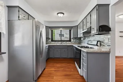 479 Jessamine Avenue E Saint Paul MN 55130