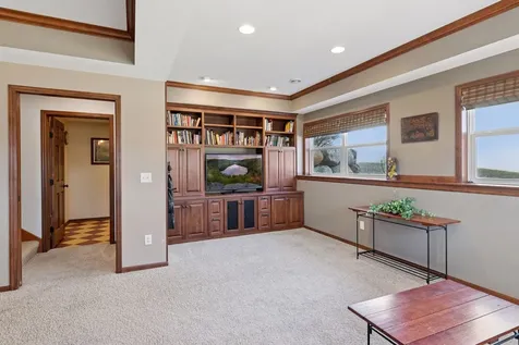 2536 N Saunders Lake Drive Minnetrista MN 55364