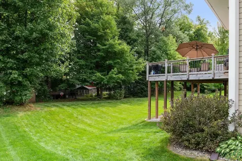 2536 N Saunders Lake Drive Minnetrista MN 55364