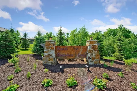 2536 N Saunders Lake Drive Minnetrista MN 55364
