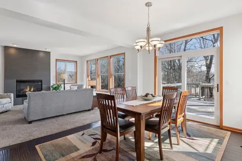 2536 N Saunders Lake Drive Minnetrista MN 55364