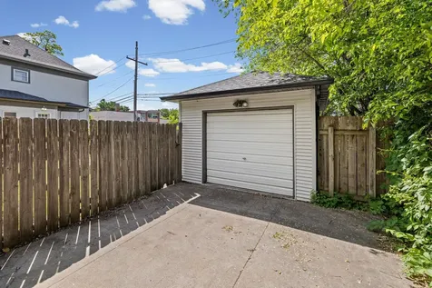 3746 1st Avenue S Minneapolis MN 55409