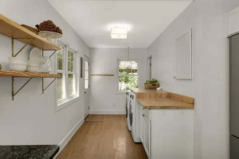 1385 Arbor Street Wayzata MN 55391
