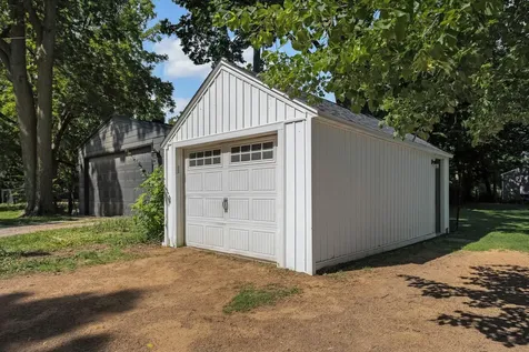 1385 Arbor Street Wayzata MN 55391