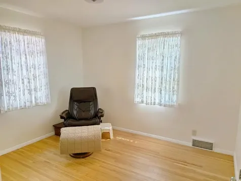 3230 Mckinley Street NE Minneapolis MN 55418