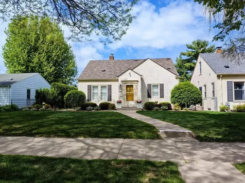 3230 Mckinley Street NE Minneapolis MN 55418