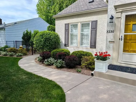 3230 Mckinley Street NE Minneapolis MN 55418