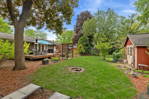 9024 47 1/2 Avenue N New Hope MN 55428
