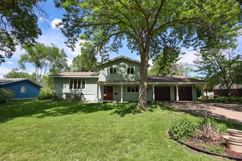 912 3rd Avenue N Sauk Rapids MN 56379