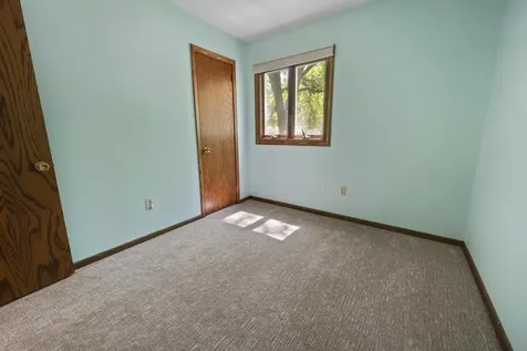 912 3rd Avenue N Sauk Rapids MN 56379