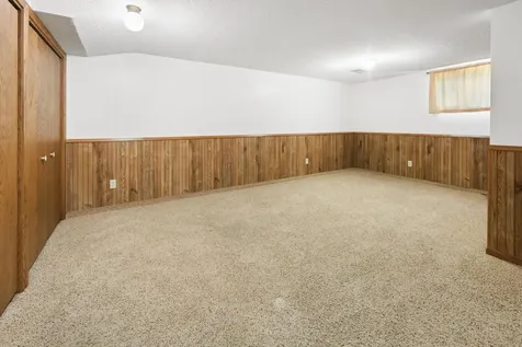 912 3rd Avenue N Sauk Rapids MN 56379